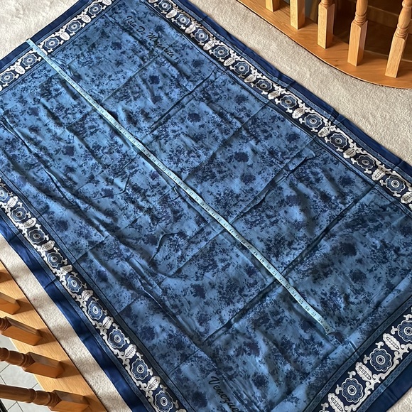 Large beach wrap - Picture 6 of 6